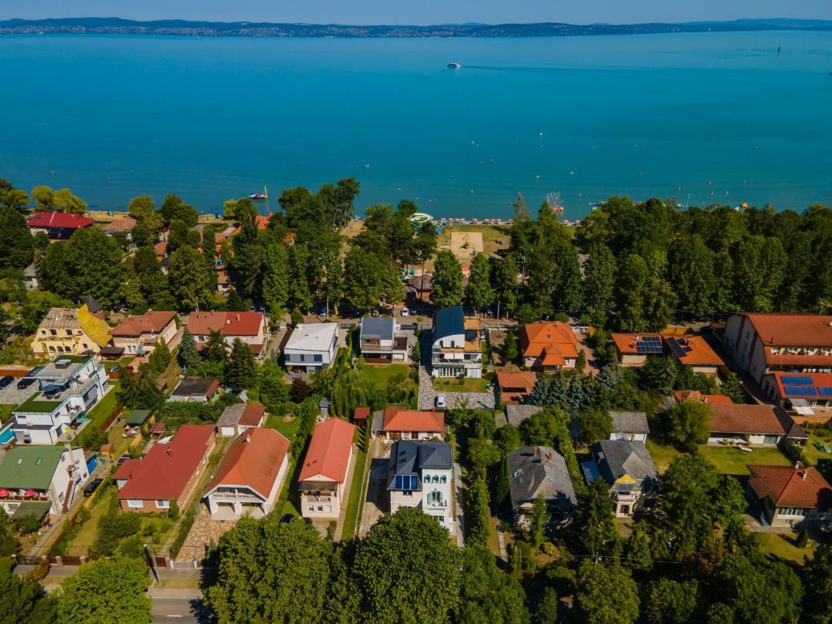 Harmony Boutique Villa Сиофок Екстериор снимка