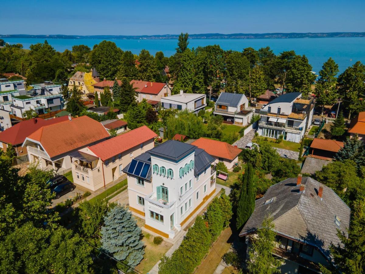 Harmony Boutique Villa Сиофок Екстериор снимка